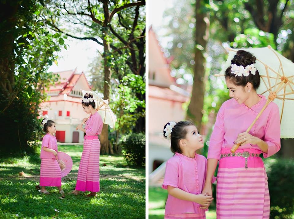 ชุดไทยพื้นเมือง เสื้อ+ผ้าซิ่น (สีชมพู)