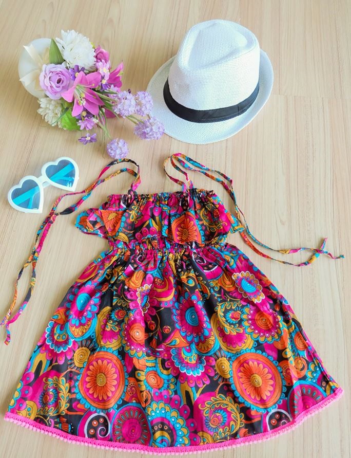 Summer Dress รุ่นระบายอก - Click ที่ภาพเพื่อปิด