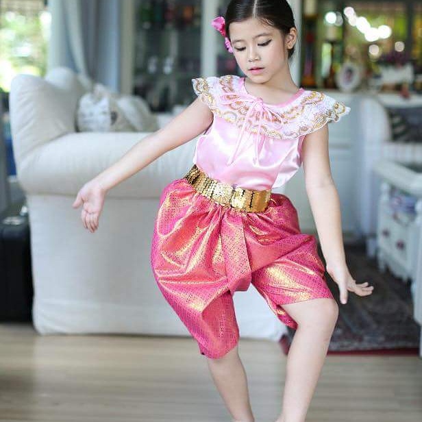 ชุดไทยเด็ก รุ่นแม่พลอย ( สีชมพู)